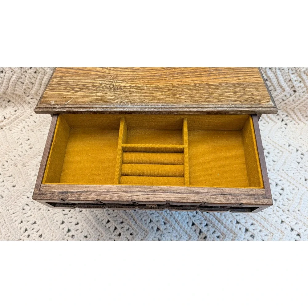 Vintage Wooden Musical Jewelry Box 4 Drawer Dresser Chest Lattice Wood Mustard
